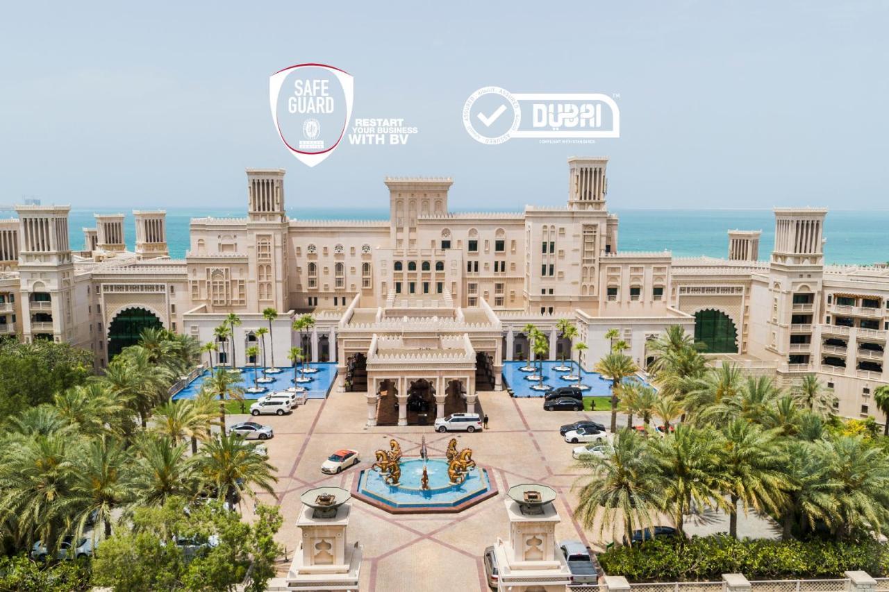 Jumeirah Al Qasr Dubai Esterno foto The Oberoi Dubai