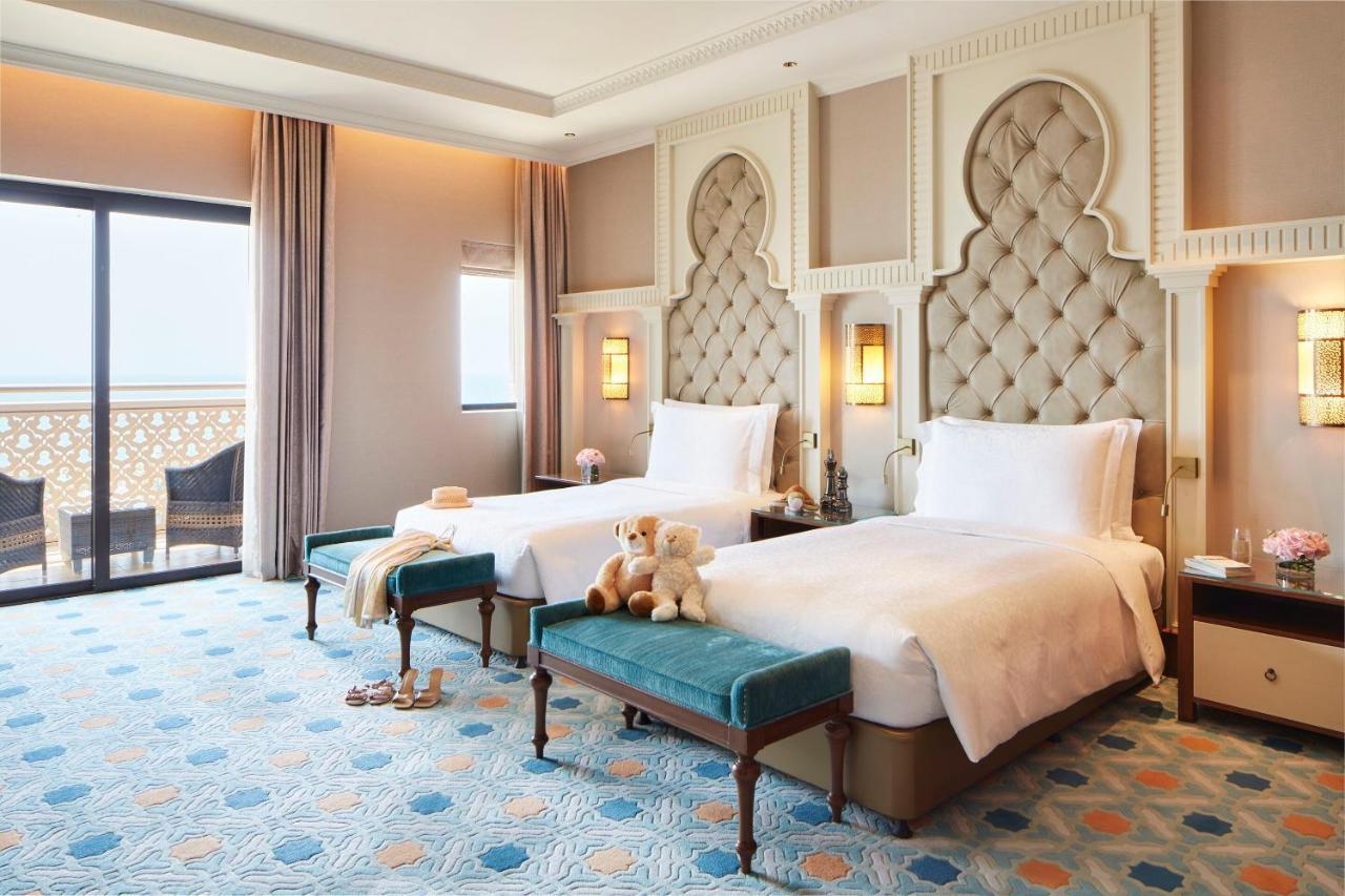 Jumeirah Al Qasr Dubai Esterno foto Deluxe Room